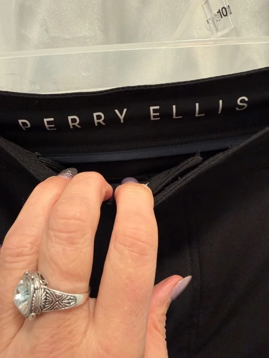 Perry Ellis Women's Black Dressy Joggers - Picture 3 of 12